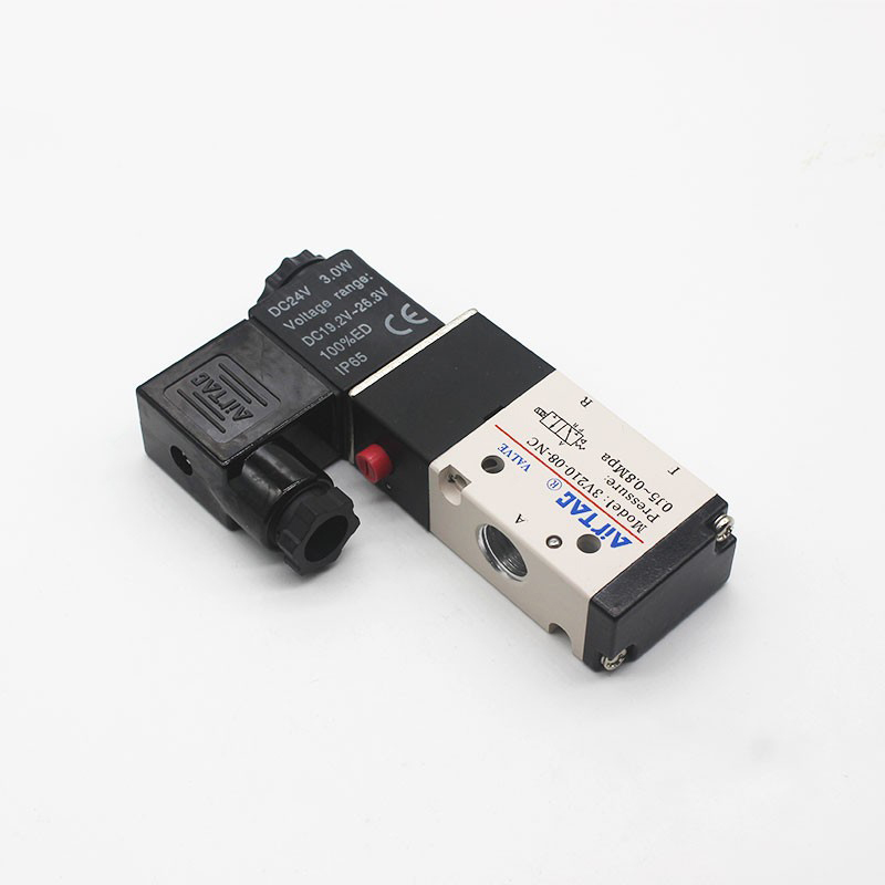 2 شیر برقی پنوماتیک AirTAC 3V210-08